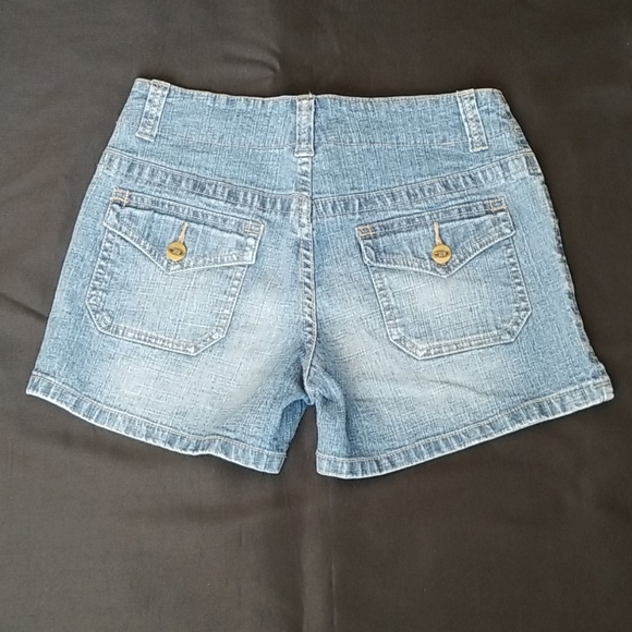 Bongo Girls Denim Shorts - Picture 2 of 5